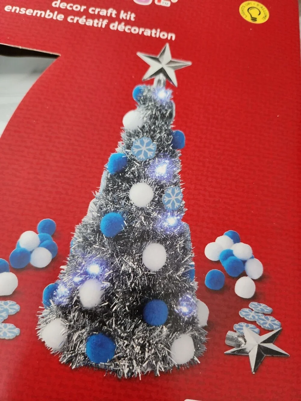 Christmas Tree Decor Craft Kit - Makes 1 Tree - Ages 6+ - Instructions Included